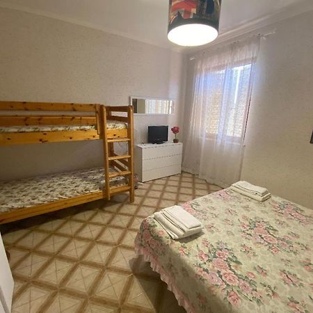 Bed And Breakfast Villa Viviana Anzio Bagian luar foto